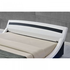 Pat tapițat Malaga cu Iluminare laterală LED 180 x 200 cm | alb č.2